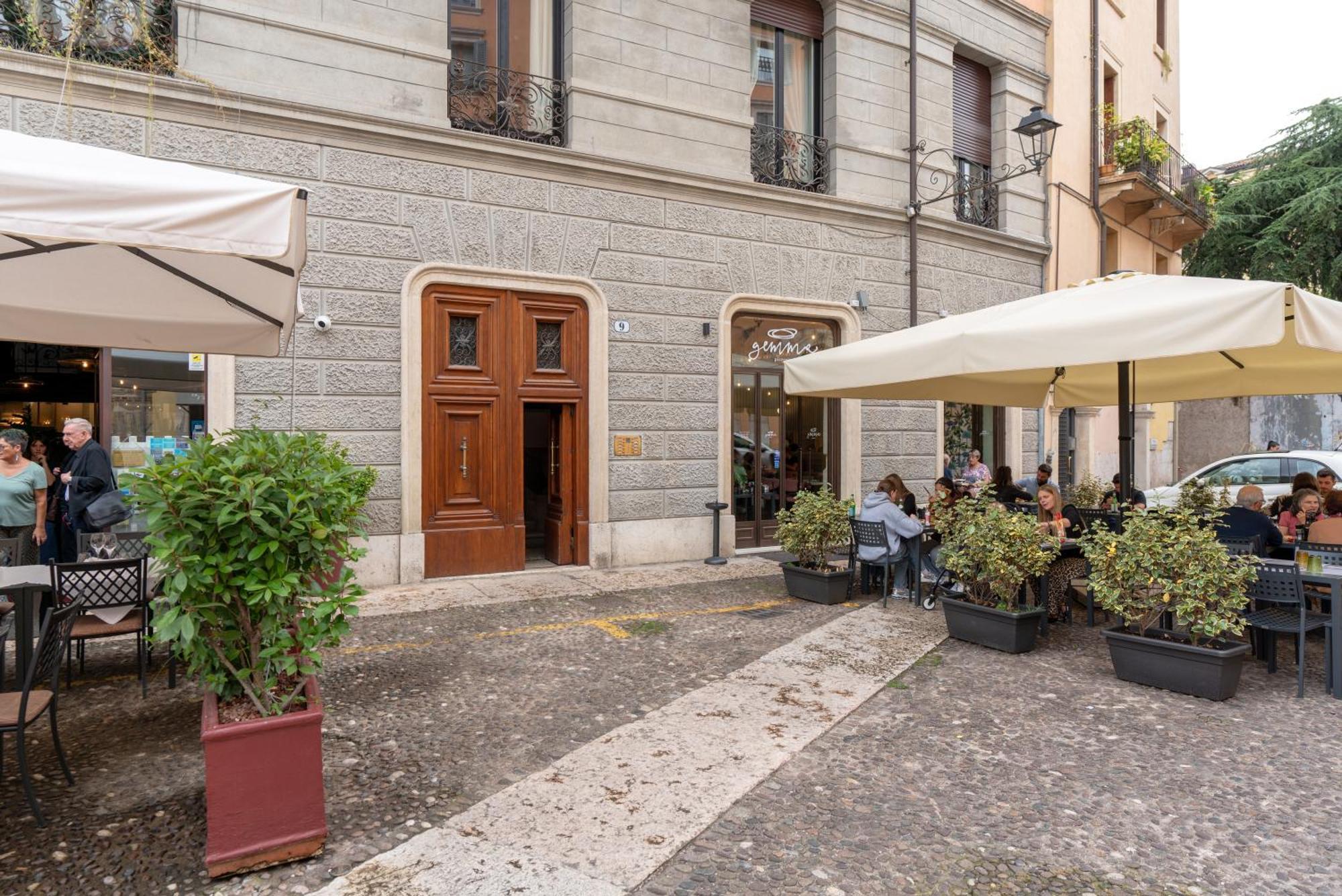 Hotel Palazzo Biasini By Postcardsfrom Verona Exterior foto